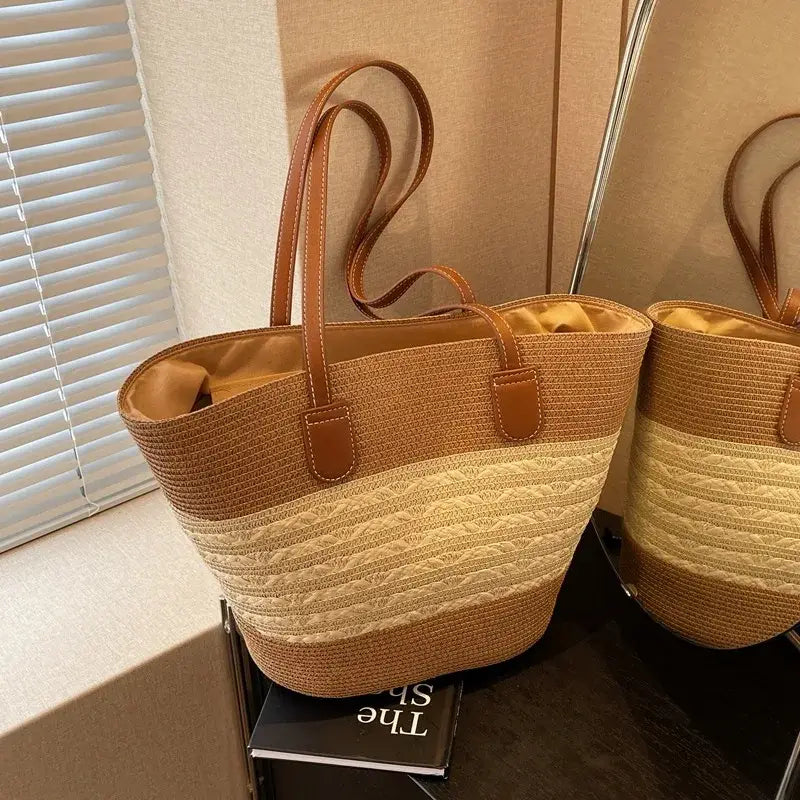 panier en paille tresse pour la plage
